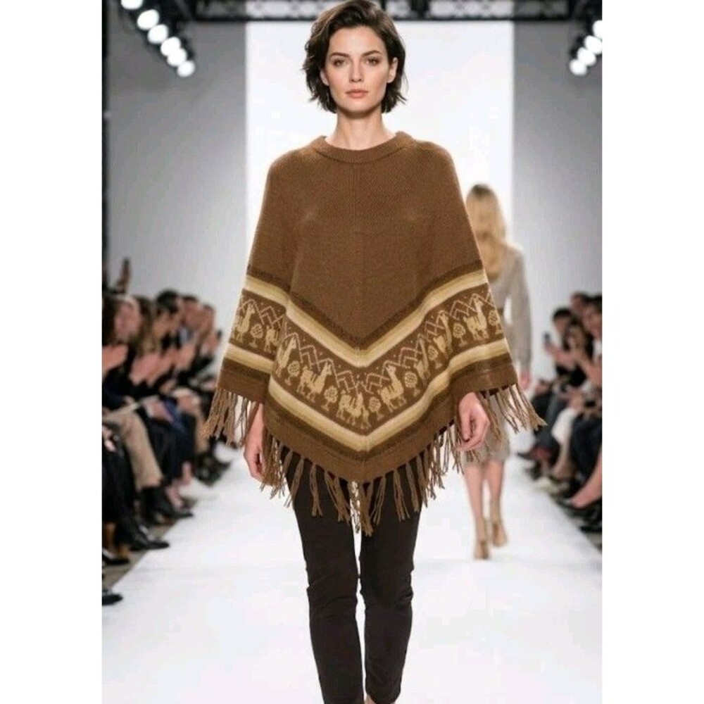 Alpaca Sebsatex Poncho Size M Brown Alpaco Animal Print Fringe